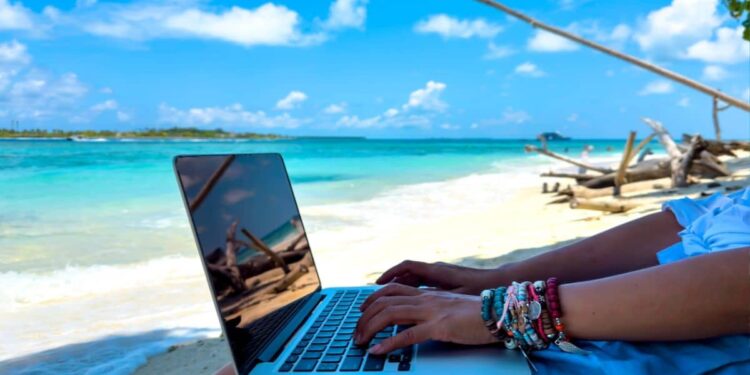 Digital Nomad News, Updates, And Tips - by Traveling Lifestyle